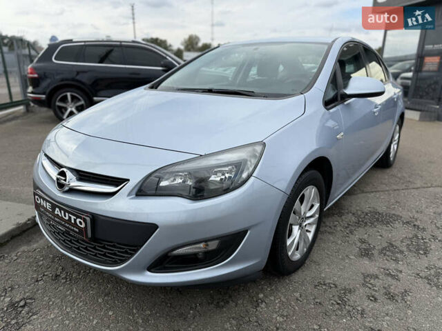 Сірий Опель Астра, об'ємом двигуна 1.4 л та пробігом 124 тис. км за 10790 $, фото 1 на Automoto.ua