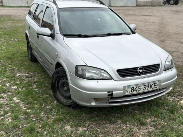 Серый Опель Астра, объемом двигателя 1.6 л и пробегом 500 тыс. км за 2200 $, фото 1 на Automoto.ua