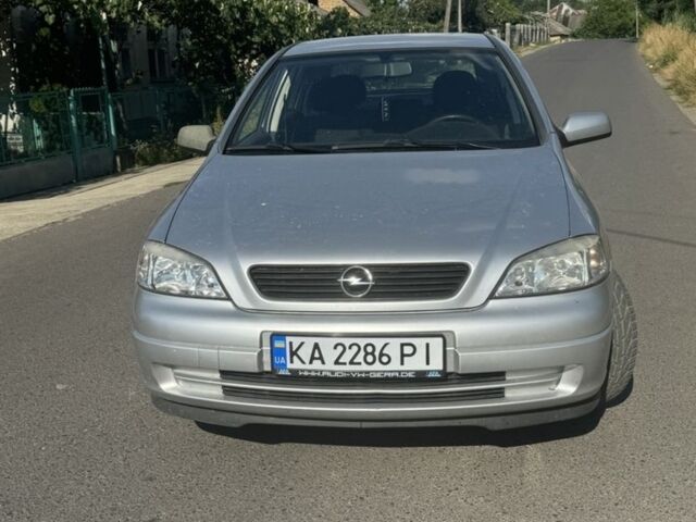 Сірий Опель Астра, об'ємом двигуна 1.6 л та пробігом 260 тис. км за 1700 $, фото 1 на Automoto.ua