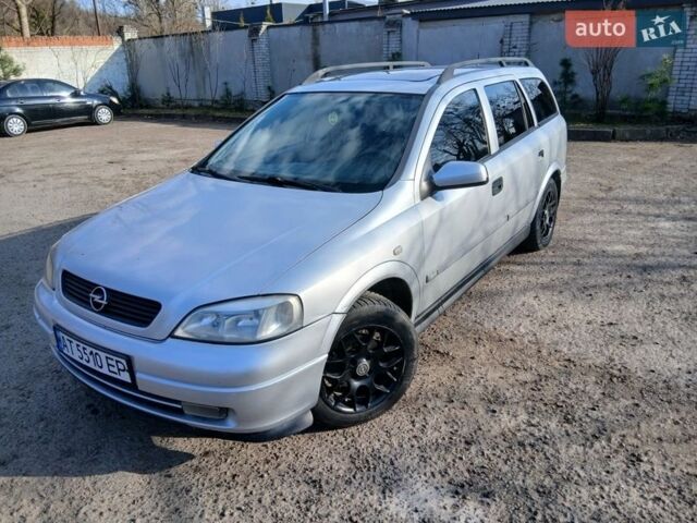 Серый Опель Астра, объемом двигателя 1.6 л и пробегом 317 тыс. км за 1800 $, фото 1 на Automoto.ua