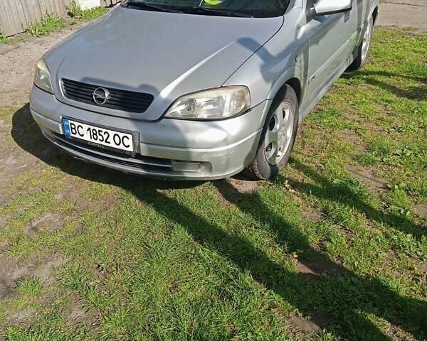 Сірий Опель Астра, об'ємом двигуна 0 л та пробігом 400 тис. км за 3300 $, фото 1 на Automoto.ua