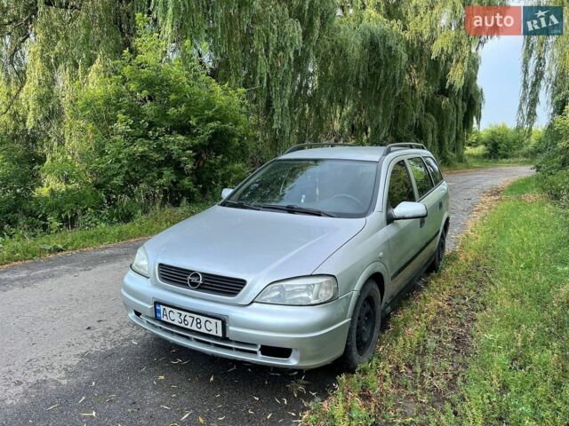Сірий Опель Астра, об'ємом двигуна 1.69 л та пробігом 222 тис. км за 2000 $, фото 1 на Automoto.ua