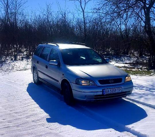Серый Опель Астра, объемом двигателя 2 л и пробегом 0 тыс. км за 1450 $, фото 1 на Automoto.ua