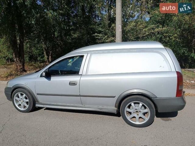 Серый Опель Астра, объемом двигателя 1.7 л и пробегом 444 тыс. км за 2800 $, фото 1 на Automoto.ua