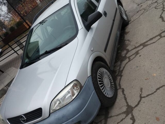 Серый Опель Астра, объемом двигателя 1.4 л и пробегом 250 тыс. км за 2399 $, фото 1 на Automoto.ua