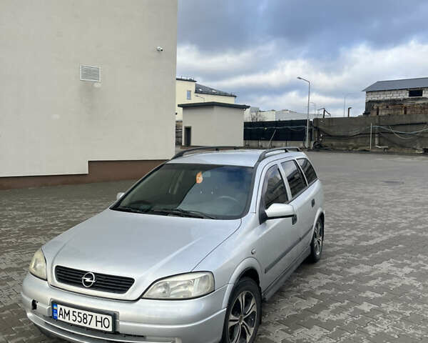 Сірий Опель Астра, об'ємом двигуна 1.6 л та пробігом 298 тис. км за 3200 $, фото 1 на Automoto.ua