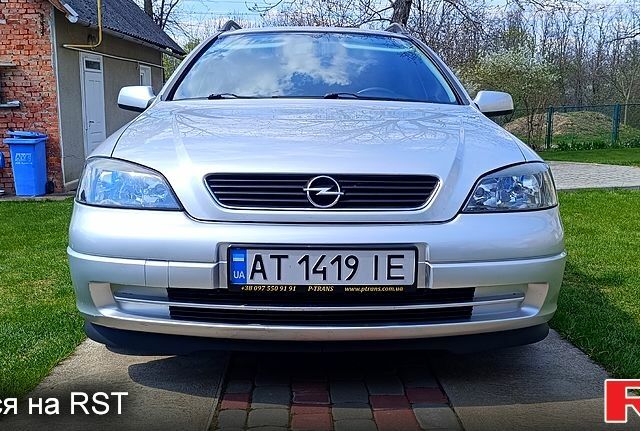 Серый Опель Астра, объемом двигателя 1.6 л и пробегом 230 тыс. км за 4200 $, фото 1 на Automoto.ua