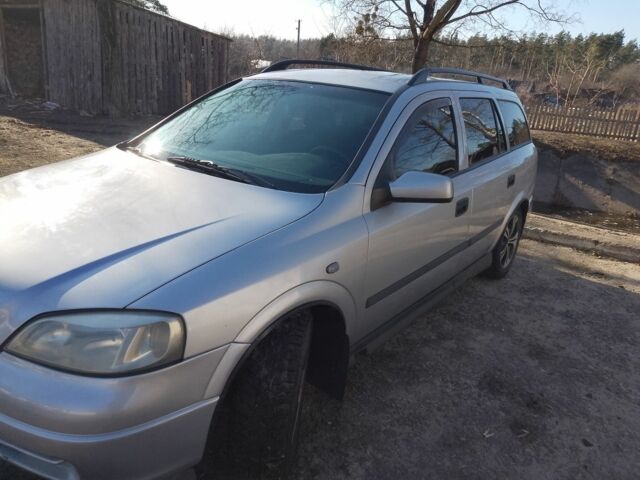 Серый Опель Астра, объемом двигателя 1.6 л и пробегом 302 тыс. км за 3200 $, фото 1 на Automoto.ua