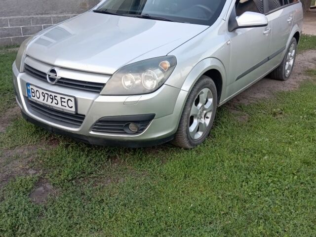 Серый Опель Астра, объемом двигателя 1.7 л и пробегом 280 тыс. км за 4950 $, фото 1 на Automoto.ua