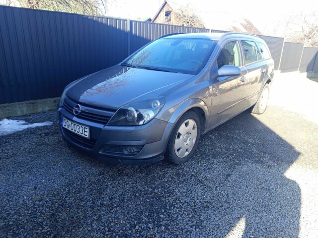 Серый Опель Астра, объемом двигателя 1.9 л и пробегом 286 тыс. км за 1799 $, фото 1 на Automoto.ua