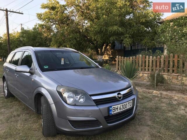 Сірий Опель Астра, об'ємом двигуна 1.6 л та пробігом 228 тис. км за 4700 $, фото 1 на Automoto.ua
