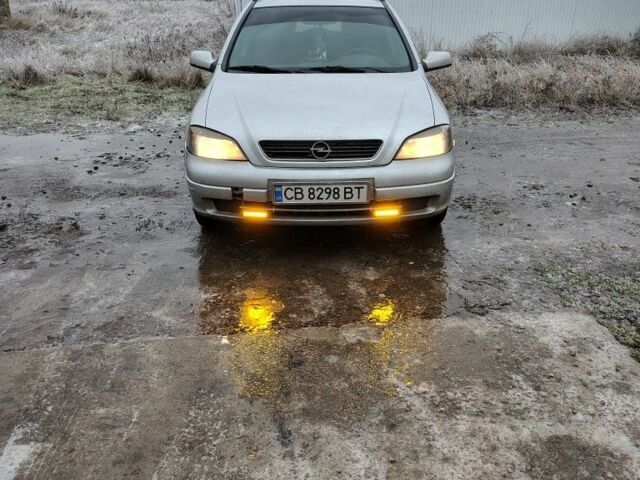 Серый Опель Астра, объемом двигателя 1.7 л и пробегом 346 тыс. км за 2250 $, фото 1 на Automoto.ua