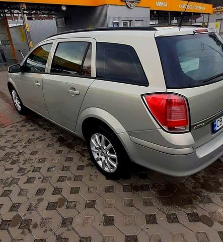 Сірий Опель Астра, об'ємом двигуна 1.6 л та пробігом 214 тис. км за 4400 $, фото 1 на Automoto.ua