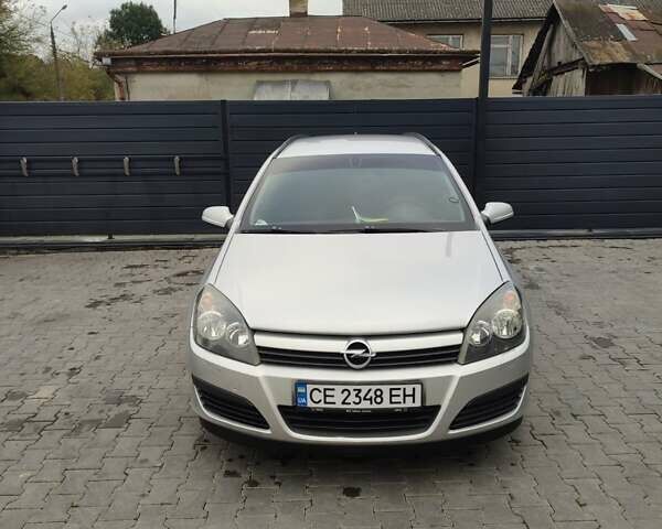 Серый Опель Астра, объемом двигателя 1.6 л и пробегом 281 тыс. км за 4500 $, фото 1 на Automoto.ua