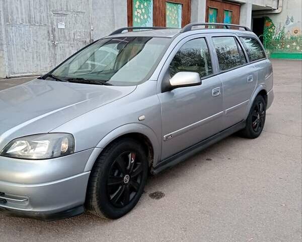 Серый Опель Астра, объемом двигателя 2 л и пробегом 332 тыс. км за 3500 $, фото 1 на Automoto.ua