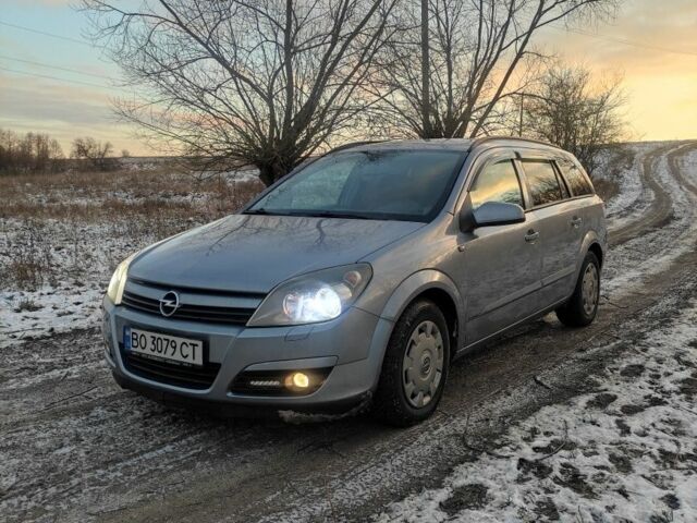 Сірий Опель Астра, об'ємом двигуна 1.6 л та пробігом 398 тис. км за 4000 $, фото 1 на Automoto.ua