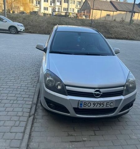 Сірий Опель Астра, об'ємом двигуна 1.7 л та пробігом 260 тис. км за 4700 $, фото 1 на Automoto.ua