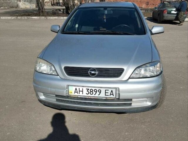 Серый Опель Астра, объемом двигателя 1.6 л и пробегом 120 тыс. км за 4500 $, фото 1 на Automoto.ua