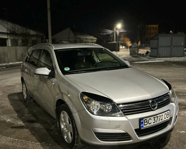 Сірий Опель Астра, об'ємом двигуна 1.8 л та пробігом 220 тис. км за 4600 $, фото 1 на Automoto.ua
