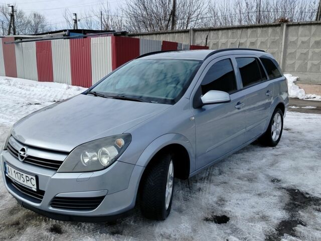 Серый Опель Астра, объемом двигателя 1.6 л и пробегом 209 тыс. км за 4400 $, фото 1 на Automoto.ua