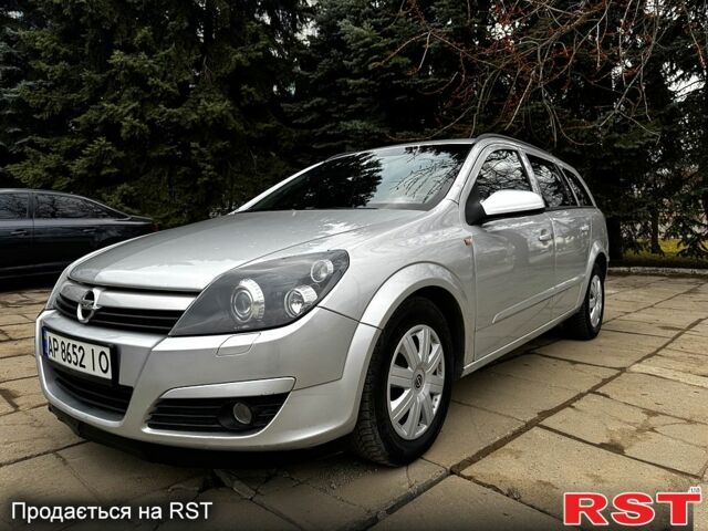 Сірий Опель Астра, об'ємом двигуна 1.6 л та пробігом 228 тис. км за 4600 $, фото 1 на Automoto.ua