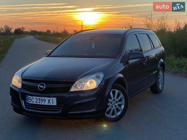 Сірий Опель Астра, об'ємом двигуна 1.7 л та пробігом 240 тис. км за 4300 $, фото 1 на Automoto.ua