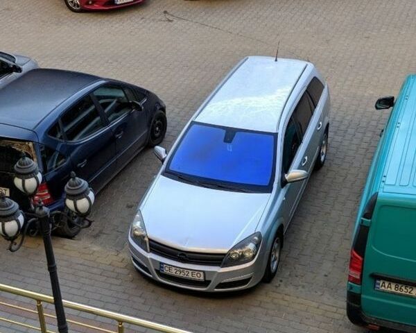 Серый Опель Астра, объемом двигателя 1.6 л и пробегом 271 тыс. км за 4700 $, фото 1 на Automoto.ua