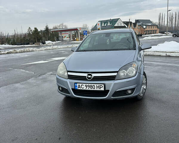 Серый Опель Астра, объемом двигателя 1.6 л и пробегом 222 тыс. км за 4900 $, фото 1 на Automoto.ua