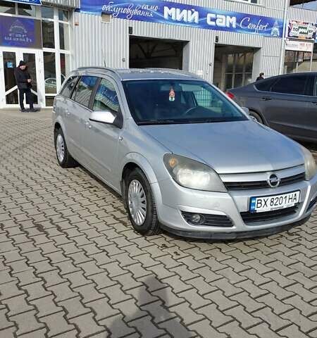 Сірий Опель Астра, об'ємом двигуна 1.6 л та пробігом 305 тис. км за 4100 $, фото 1 на Automoto.ua