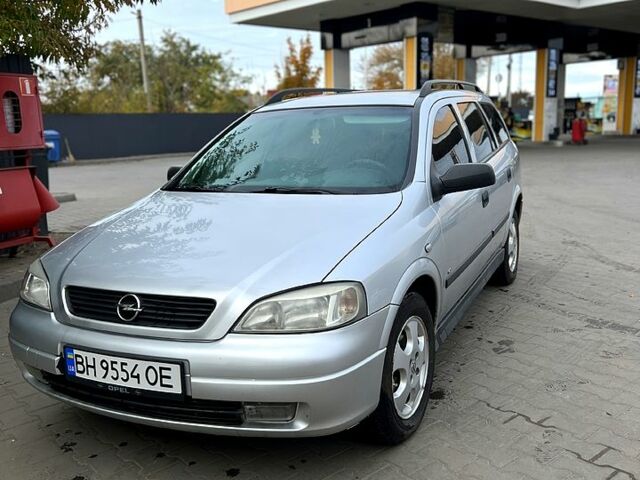 Серый Опель Астра, объемом двигателя 1.6 л и пробегом 0 тыс. км за 3900 $, фото 1 на Automoto.ua