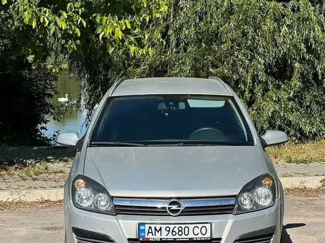 Сірий Опель Астра, об'ємом двигуна 1.91 л та пробігом 297 тис. км за 4500 $, фото 1 на Automoto.ua