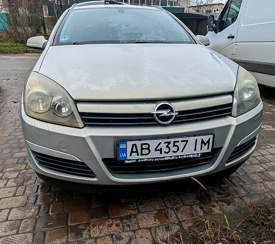 Сірий Опель Астра, об'ємом двигуна 1.6 л та пробігом 218 тис. км за 4500 $, фото 1 на Automoto.ua