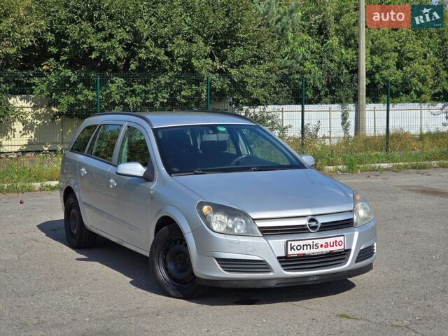 Сірий Опель Астра, об'ємом двигуна 1.6 л та пробігом 221 тис. км за 5499 $, фото 1 на Automoto.ua