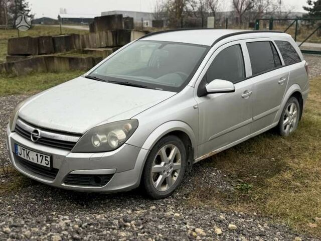 Серый Опель Астра, объемом двигателя 0 л и пробегом 187 тыс. км за 2305 $, фото 1 на Automoto.ua