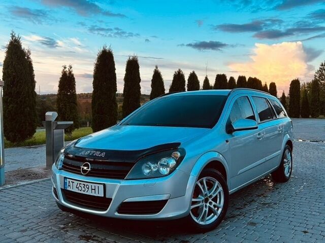 Сірий Опель Астра, об'ємом двигуна 1.69 л та пробігом 324 тис. км за 5000 $, фото 1 на Automoto.ua