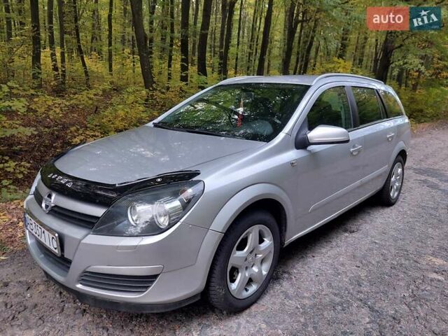 Сірий Опель Астра, об'ємом двигуна 1.6 л та пробігом 242 тис. км за 5650 $, фото 1 на Automoto.ua