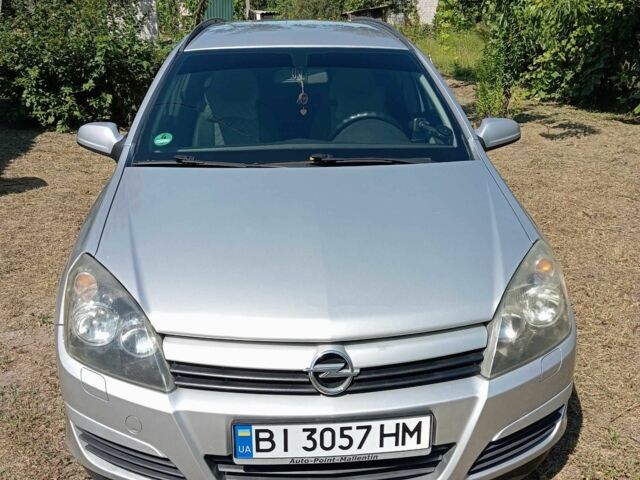 Серый Опель Астра, объемом двигателя 1.7 л и пробегом 297 тыс. км за 4500 $, фото 1 на Automoto.ua