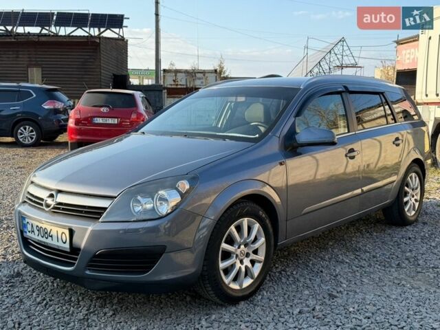 Серый Опель Астра, объемом двигателя 1.6 л и пробегом 280 тыс. км за 3700 $, фото 1 на Automoto.ua