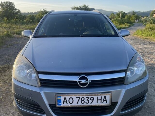 Серый Опель Астра, объемом двигателя 1.6 л и пробегом 193 тыс. км за 4300 $, фото 1 на Automoto.ua