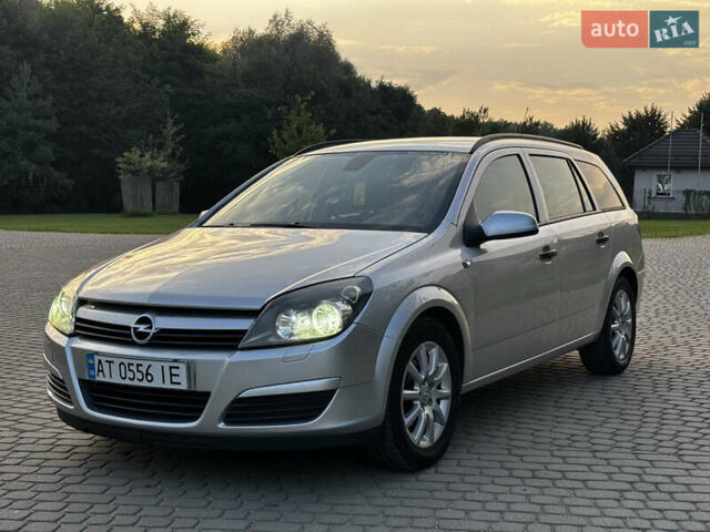 Серый Опель Астра, объемом двигателя 1.69 л и пробегом 304 тыс. км за 4250 $, фото 1 на Automoto.ua