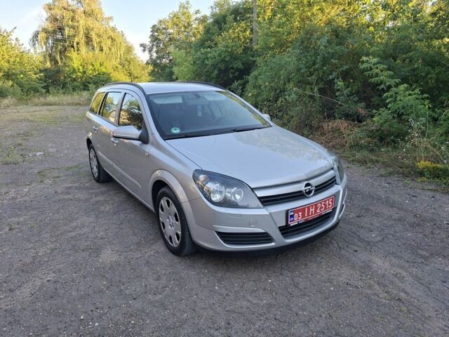 Сірий Опель Астра, об'ємом двигуна 4 л та пробігом 183 тис. км за 4996 $, фото 1 на Automoto.ua