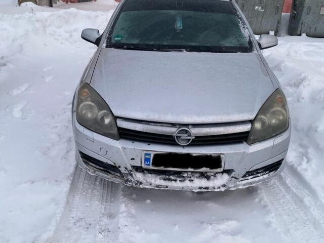 Серый Опель Астра, объемом двигателя 1.7 л и пробегом 370 тыс. км за 3450 $, фото 1 на Automoto.ua