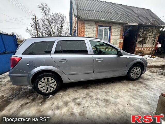 Серый Опель Астра, объемом двигателя 1.6 л и пробегом 170 тыс. км за 4500 $, фото 1 на Automoto.ua