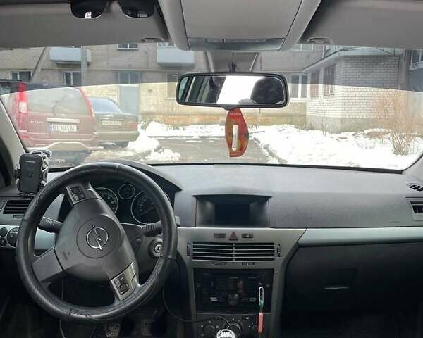 Сірий Опель Астра, об'ємом двигуна 1.6 л та пробігом 275 тис. км за 5500 $, фото 1 на Automoto.ua