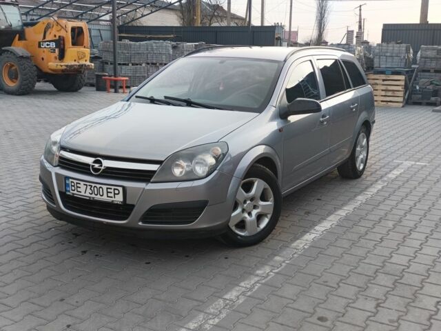 Серый Опель Астра, объемом двигателя 1.6 л и пробегом 200 тыс. км за 4850 $, фото 1 на Automoto.ua