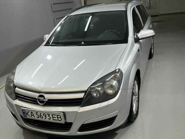 Сірий Опель Астра, об'ємом двигуна 1.9 л та пробігом 1 тис. км за 5000 $, фото 1 на Automoto.ua