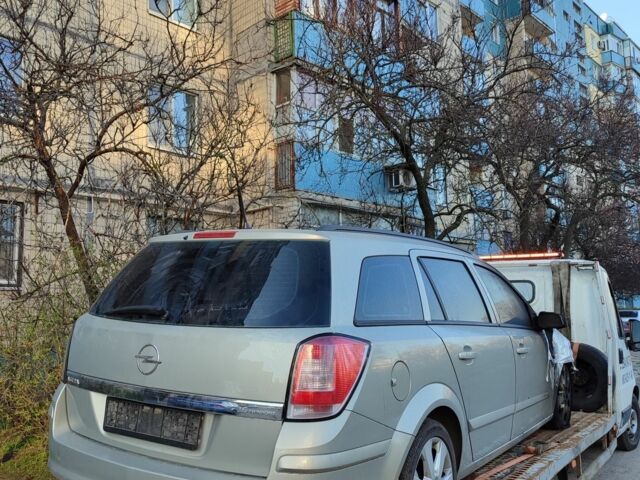 Серый Опель Астра, объемом двигателя 1.6 л и пробегом 230 тыс. км за 2900 $, фото 1 на Automoto.ua