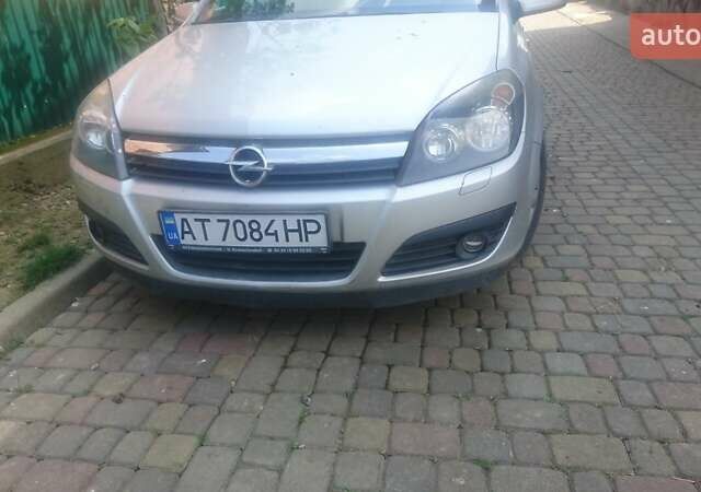 Сірий Опель Астра, об'ємом двигуна 1.6 л та пробігом 200 тис. км за 5400 $, фото 1 на Automoto.ua