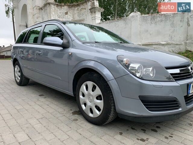 Серый Опель Астра, объемом двигателя 1.4 л и пробегом 171 тыс. км за 4700 $, фото 1 на Automoto.ua
