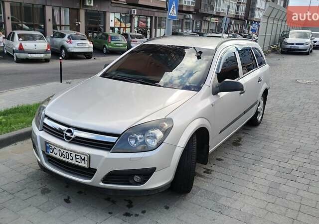 Сірий Опель Астра, об'ємом двигуна 1.3 л та пробігом 250 тис. км за 4900 $, фото 1 на Automoto.ua